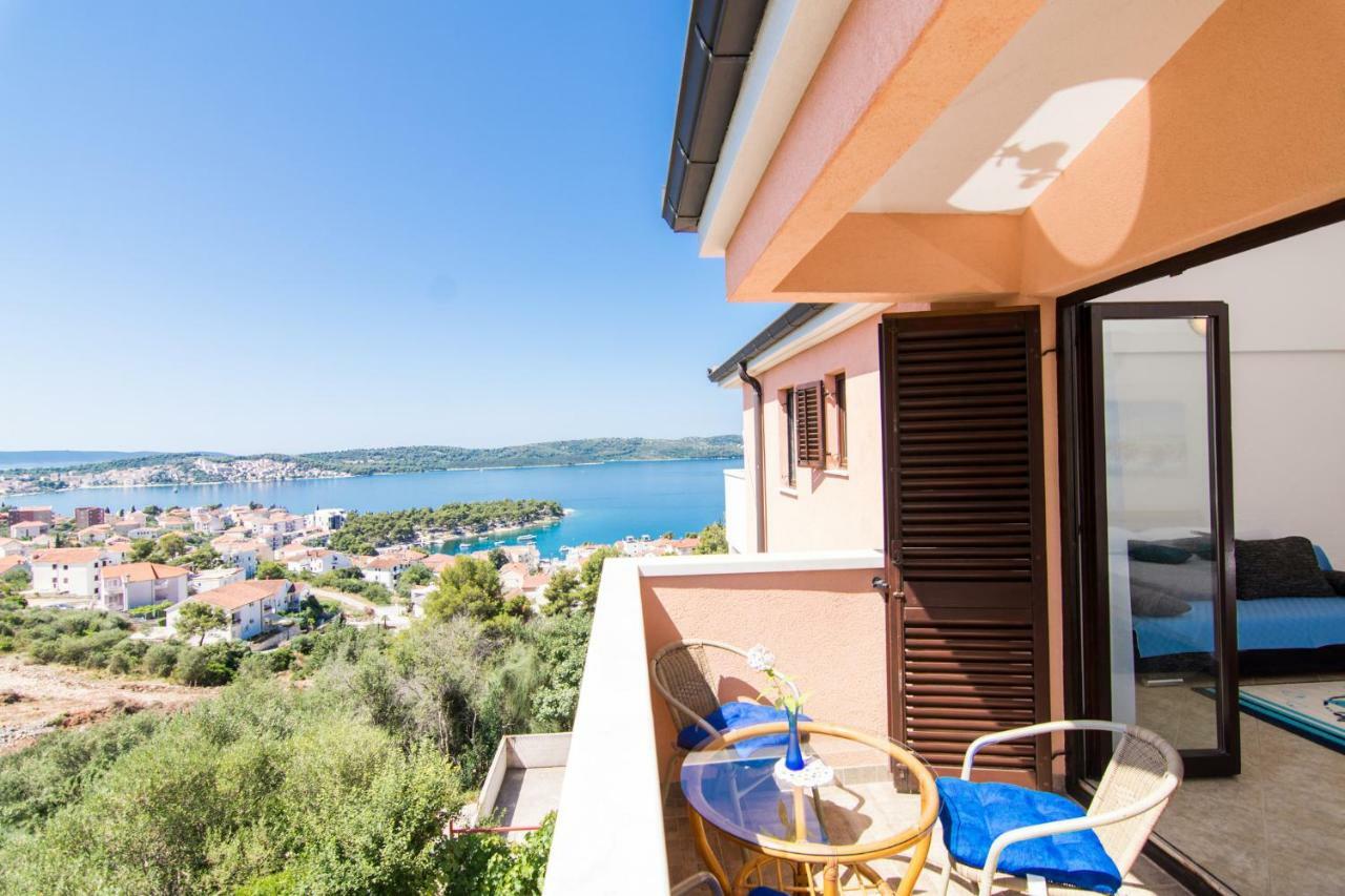apartmani buzuk Trogir Exterior foto