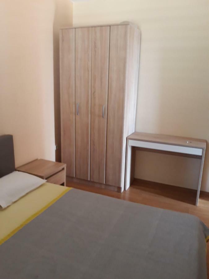 apartmani buzuk Trogir Exterior foto